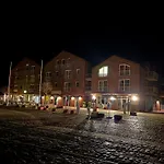 Apartamento Hafenloge Orth Mit Balkon Und Traumblick Auf Fehmarn
