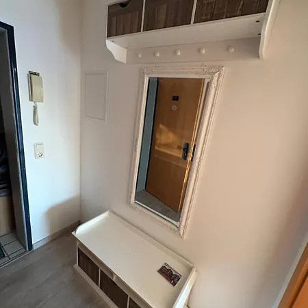 Hafenloge Orth Mit Balkon Und Traumblick Auf