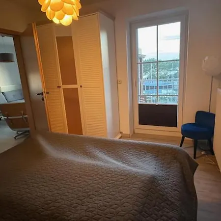 Hafenloge Orth Mit Balkon Und Traumblick Auf *